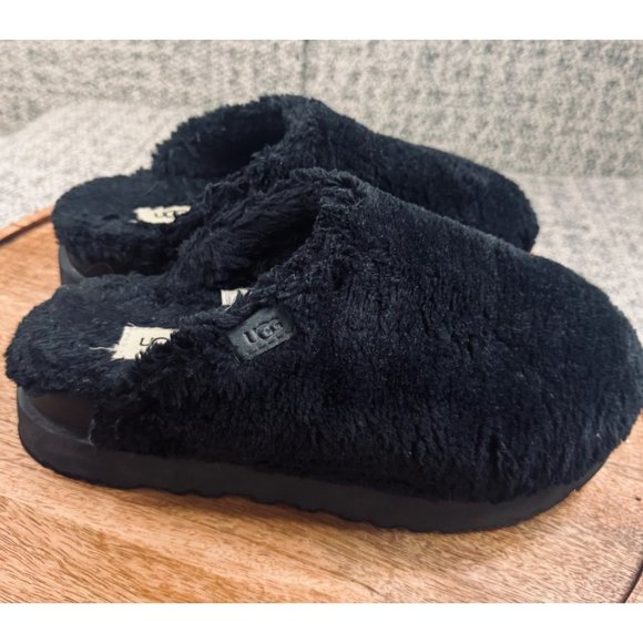 UGG Womens Black Fuzzy Slide Slippers Size 9 - Picture 1 of 14